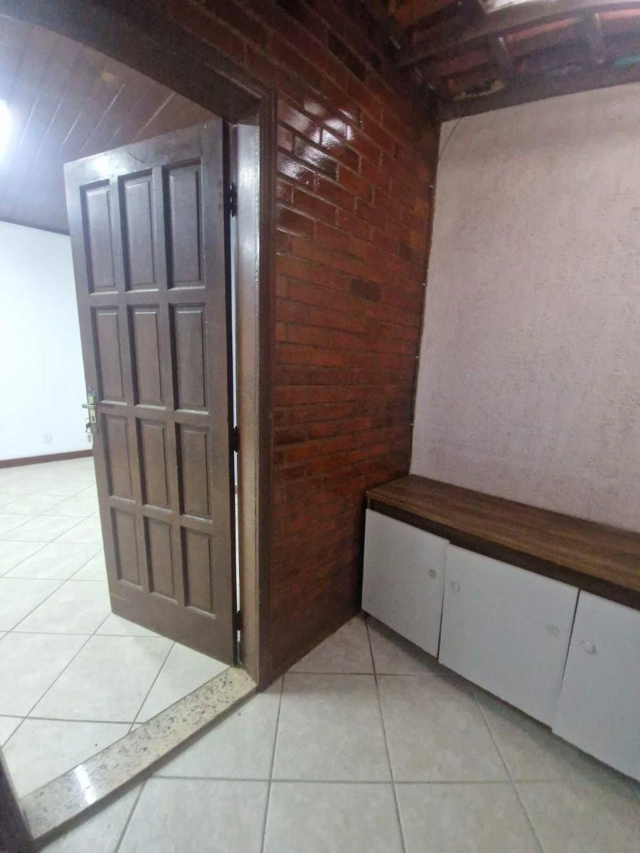 2-bedroom house with a grill on the balcony — photo 11