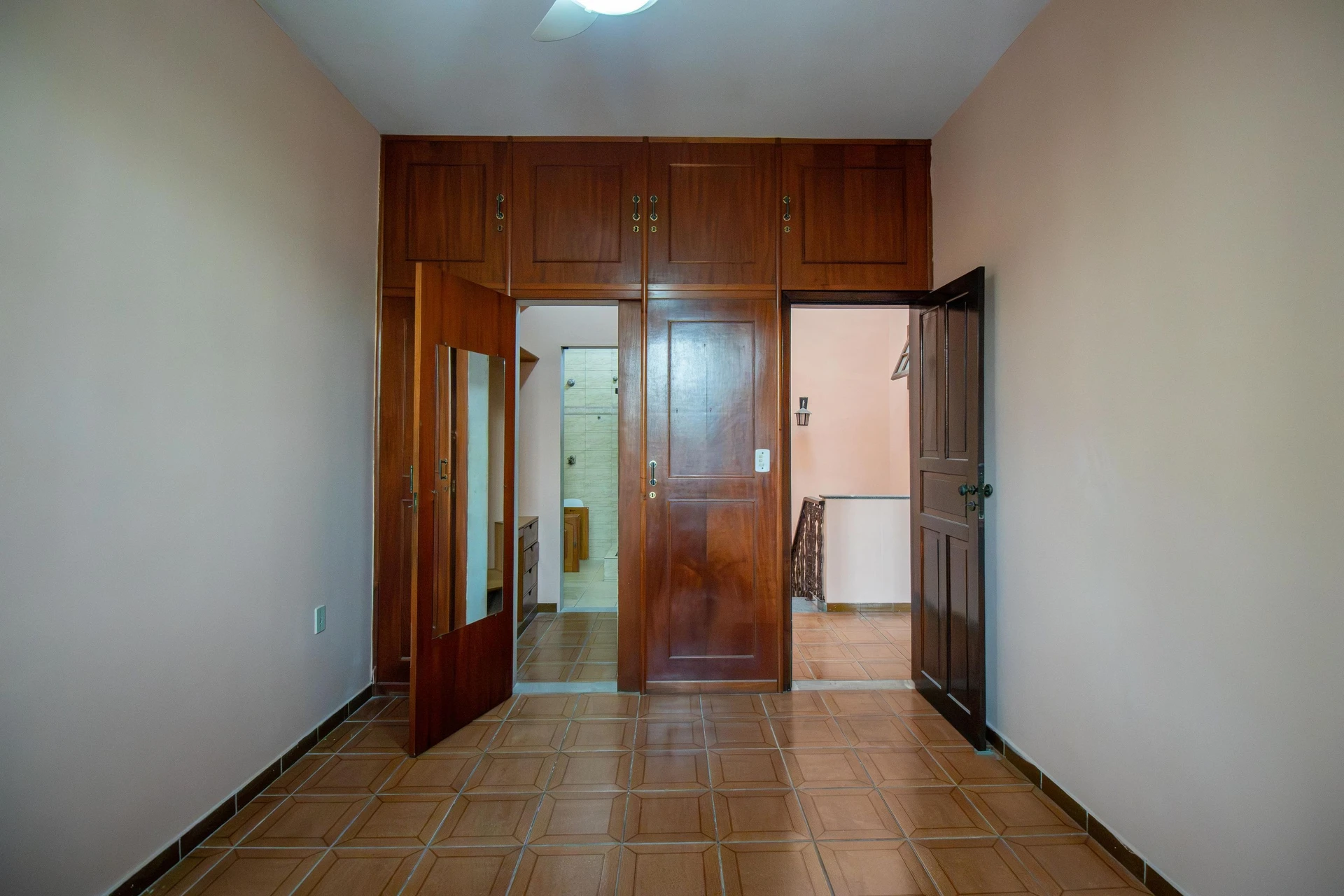 5-bedroom house with a garden in Rio de Janeiro — photo 61