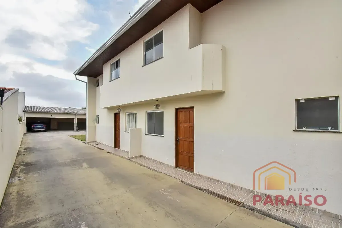 3-bedroom, 90 m² house in Curitiba