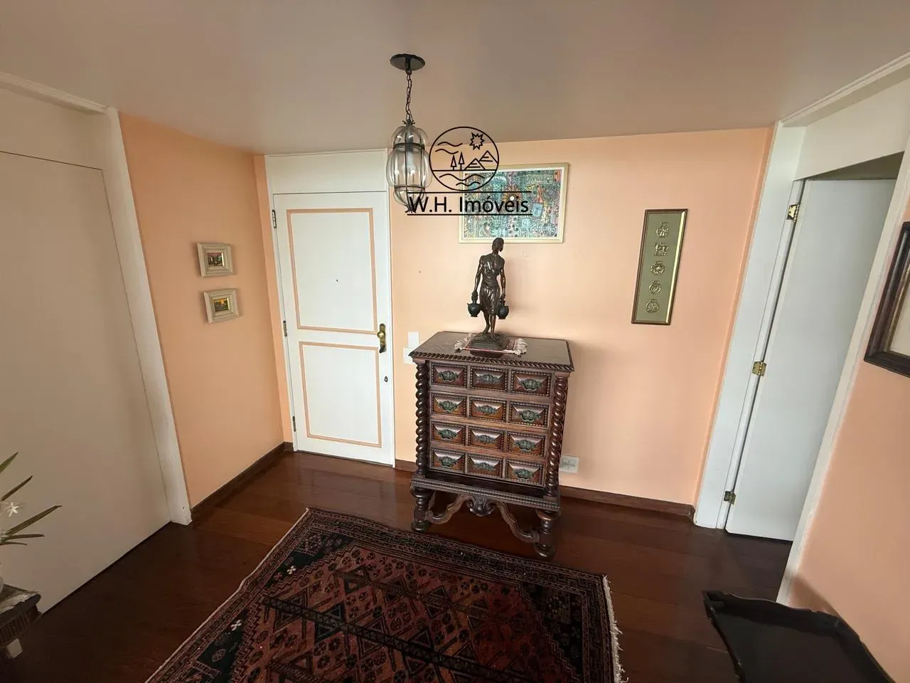 Furnished 240 m² apartment with 4 bedrooms and 2 parking — photo 38