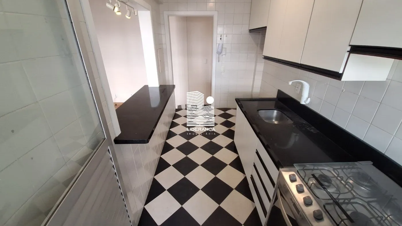 One-bedroom apartment with a washing machine