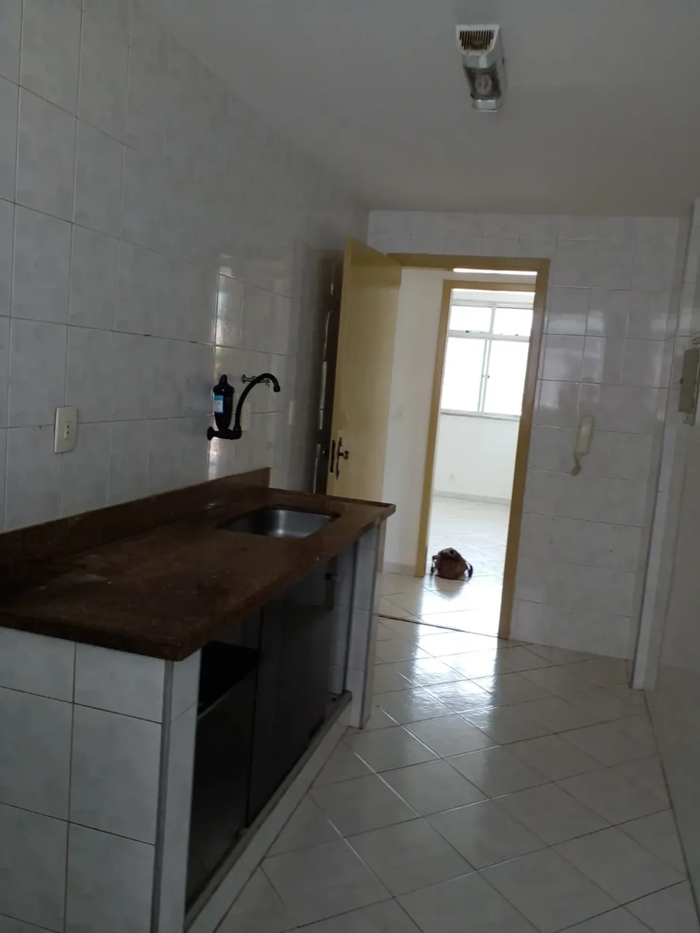 Квартира: 2 спальні, 1 з власною ванною кімнатою, 70 м² — photo 2
