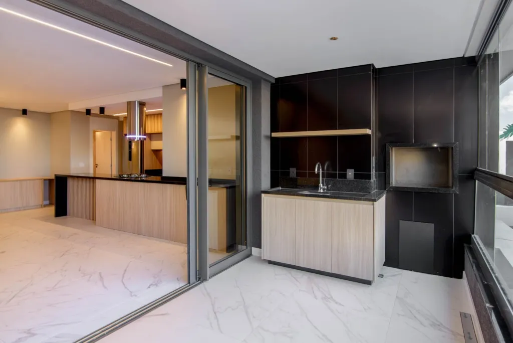 Rental apartment with open-plan kitchen and 2 bedrooms — photo 6