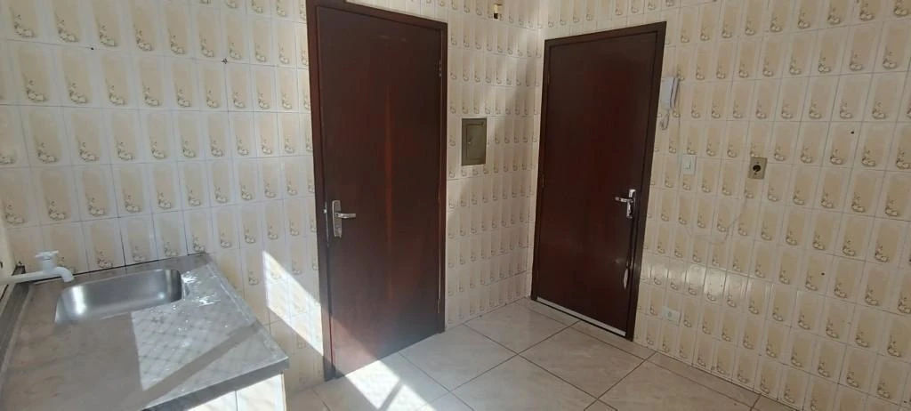 Piso de 80 m² sin amueblar con 3 dormitorios y cocina cerrada — photo 10