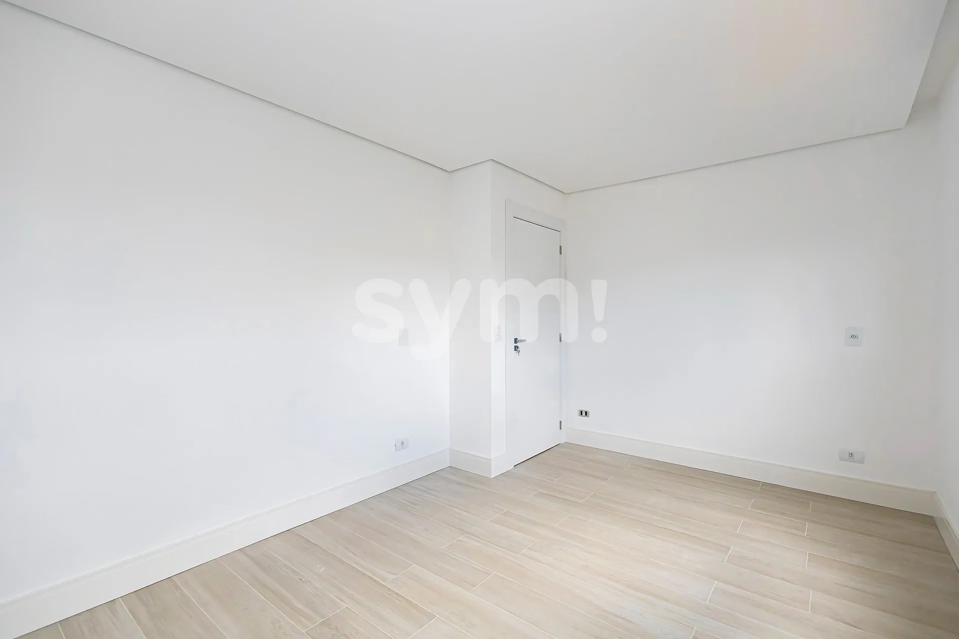 Ground-floor 160 m² house with 3 en-suites and private garden — photo 11