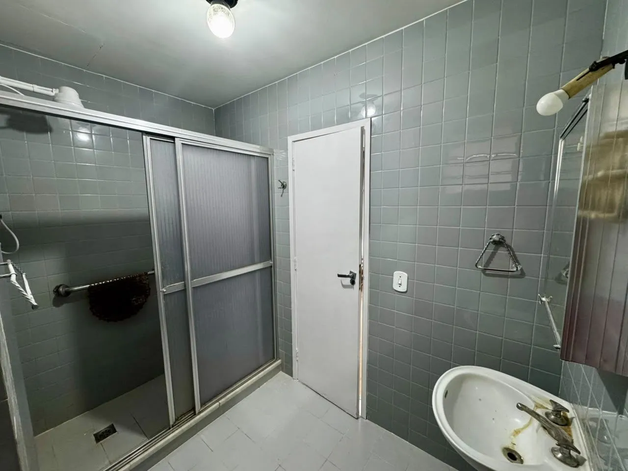 Furnished apartment, 83 m², with a mountain view — photo 2