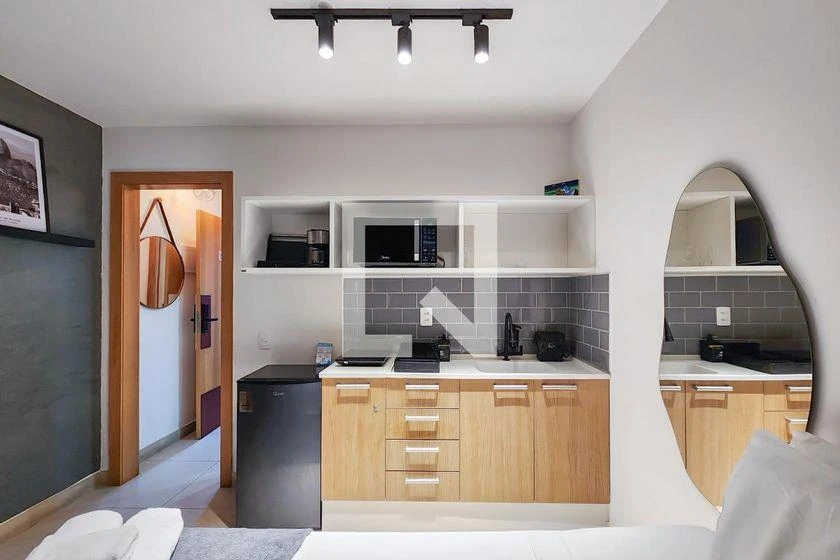 Мебльована квартира з 1 спальнею, 15 м² — photo 2