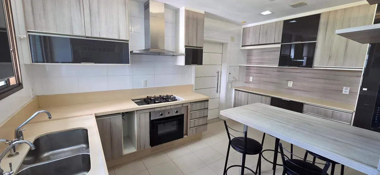 Apartamento de 4 suítes com 234 m² e 3 vagas no 4º andar — photo 13