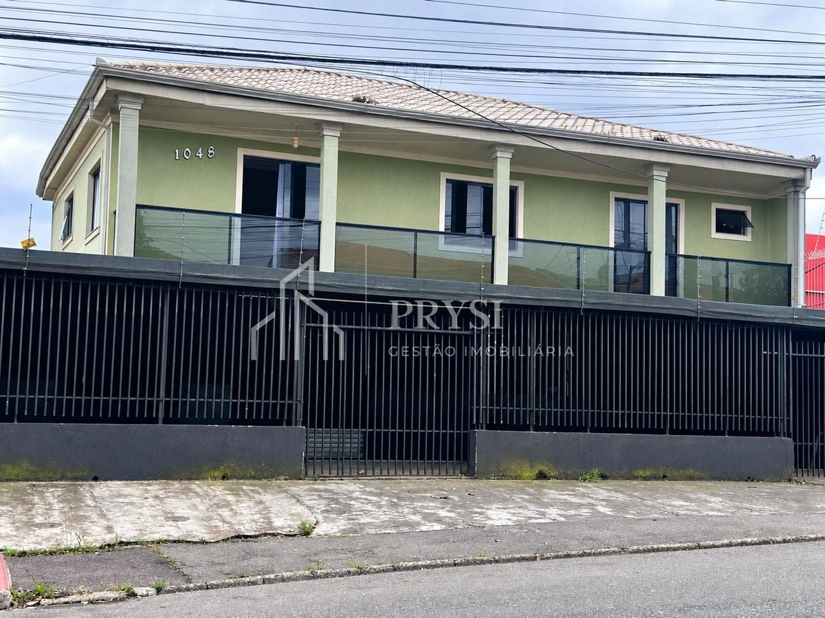 3-bedroom house with a washing machine in Curitiba — photo 11