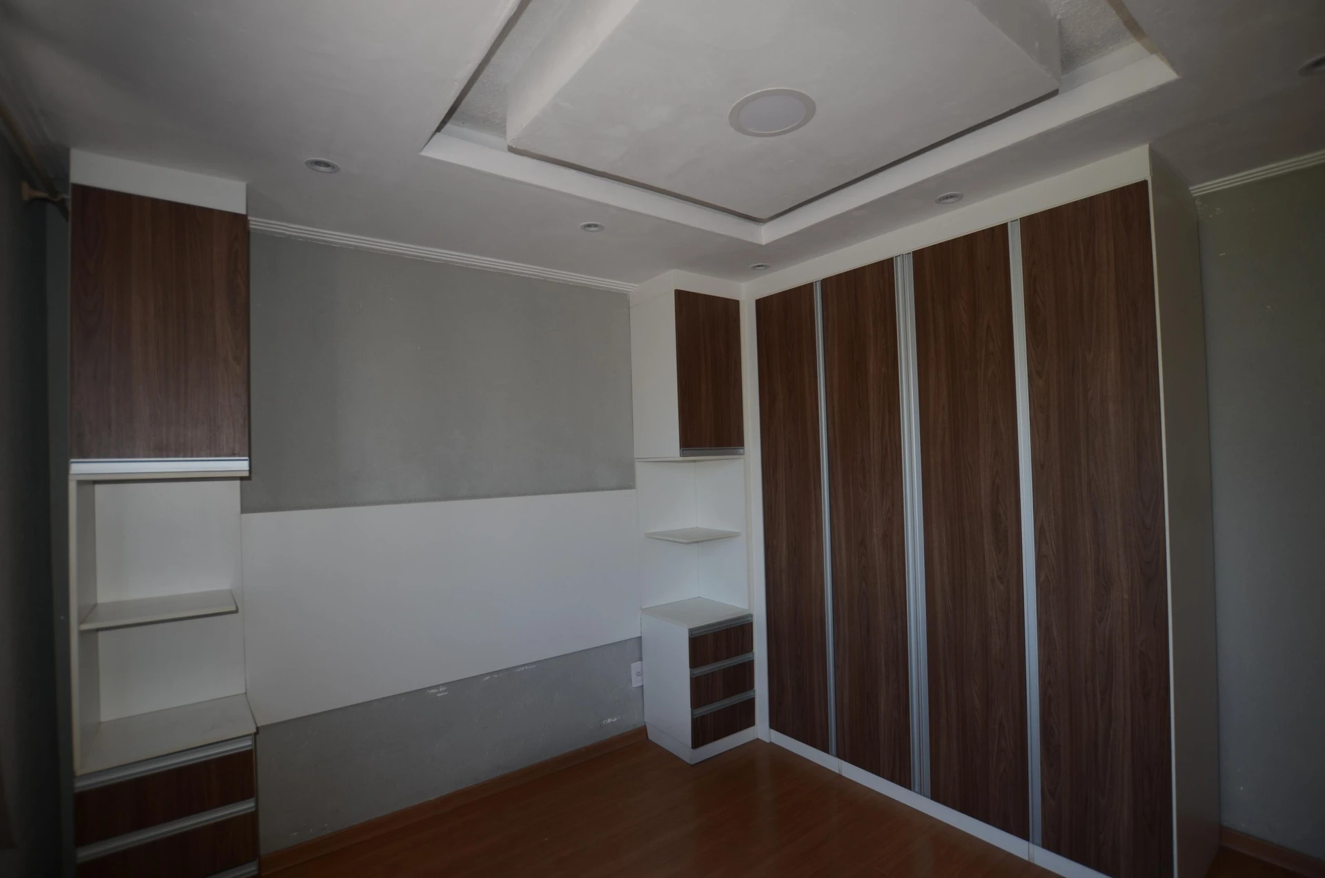 Apartamento de 2 quartos em condomínio com piscina — photo 15