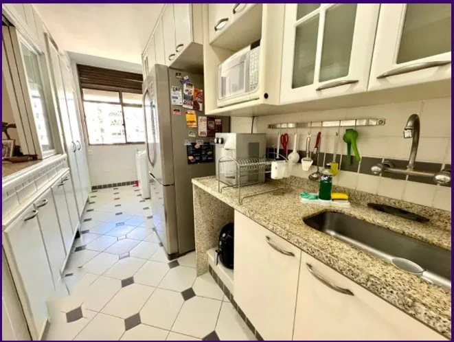 Furnished 290 m² apartment with a balcony grill — photo 12