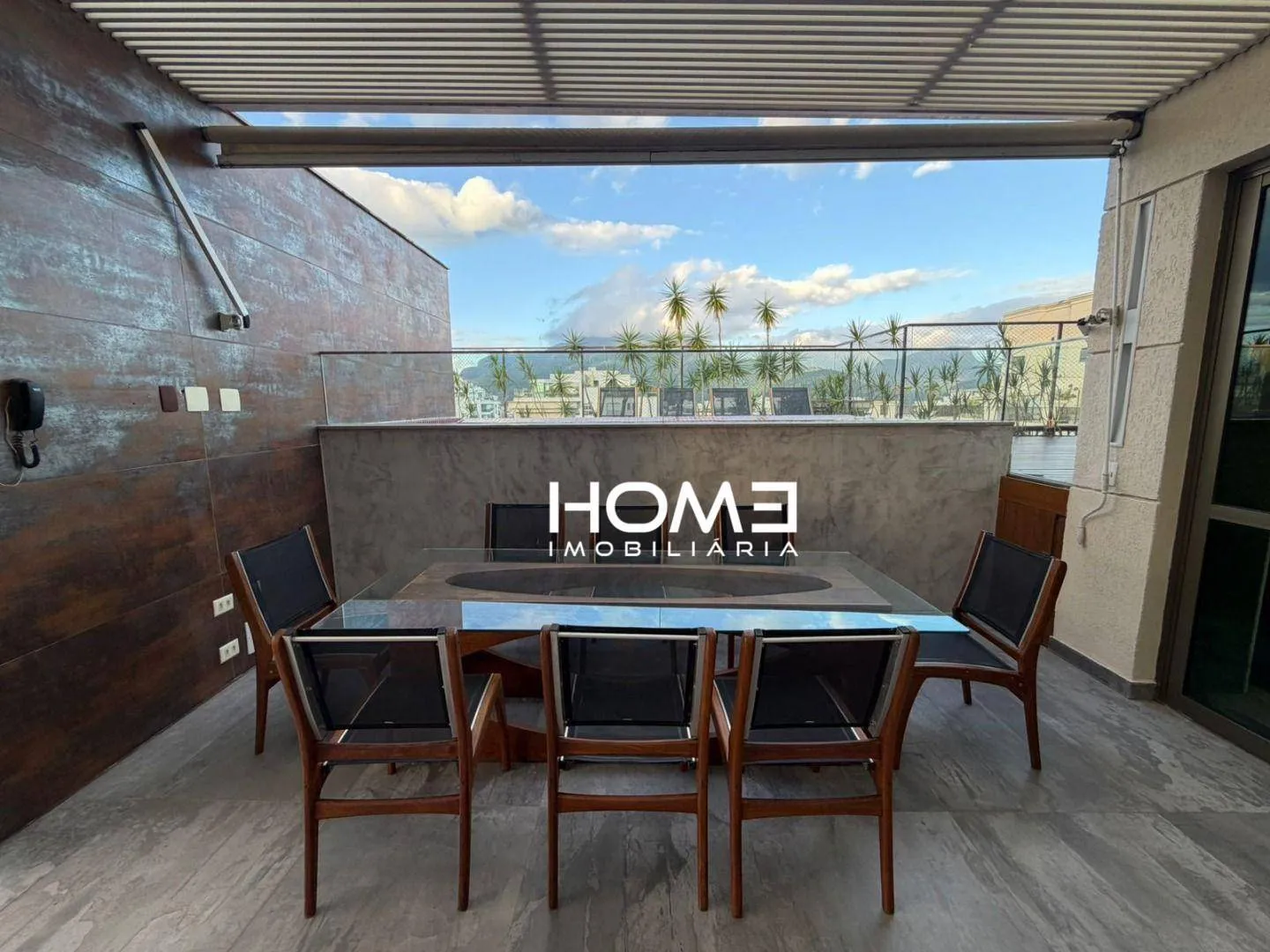 Furnished apartment, 365 m², with floor-to-ceiling windows — photo 35