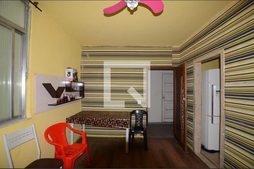 Apartamento mobiliado de 300 m² com 2 quartos