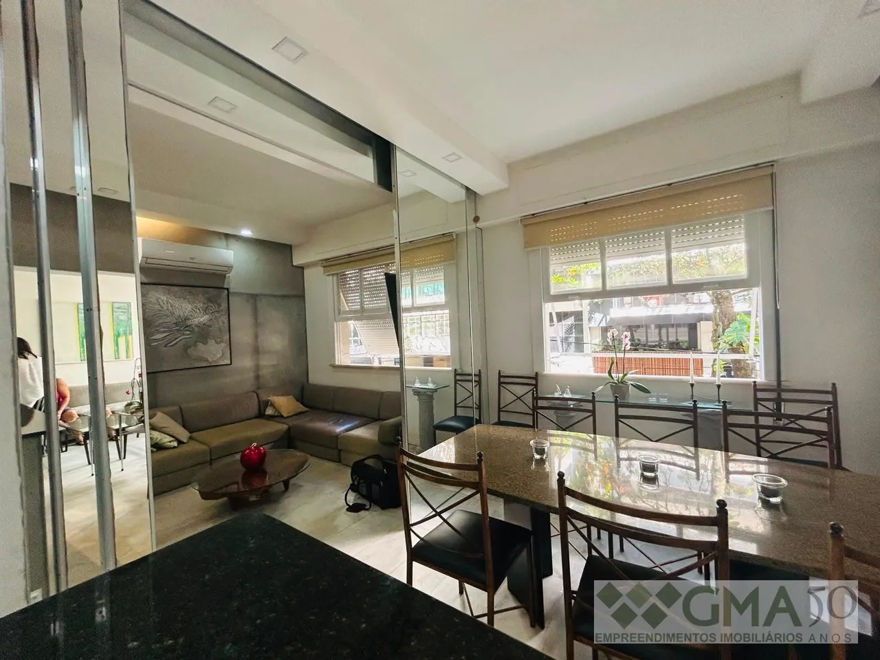 Air-conditioned apartment with 2 bedrooms and 3 bathrooms — photo 6