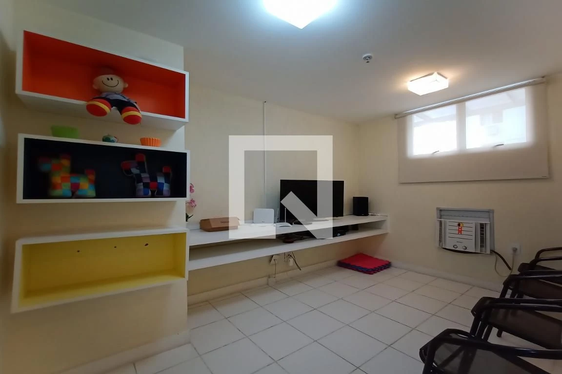 2-bedroom apartment in a building with a sauna — photo 24