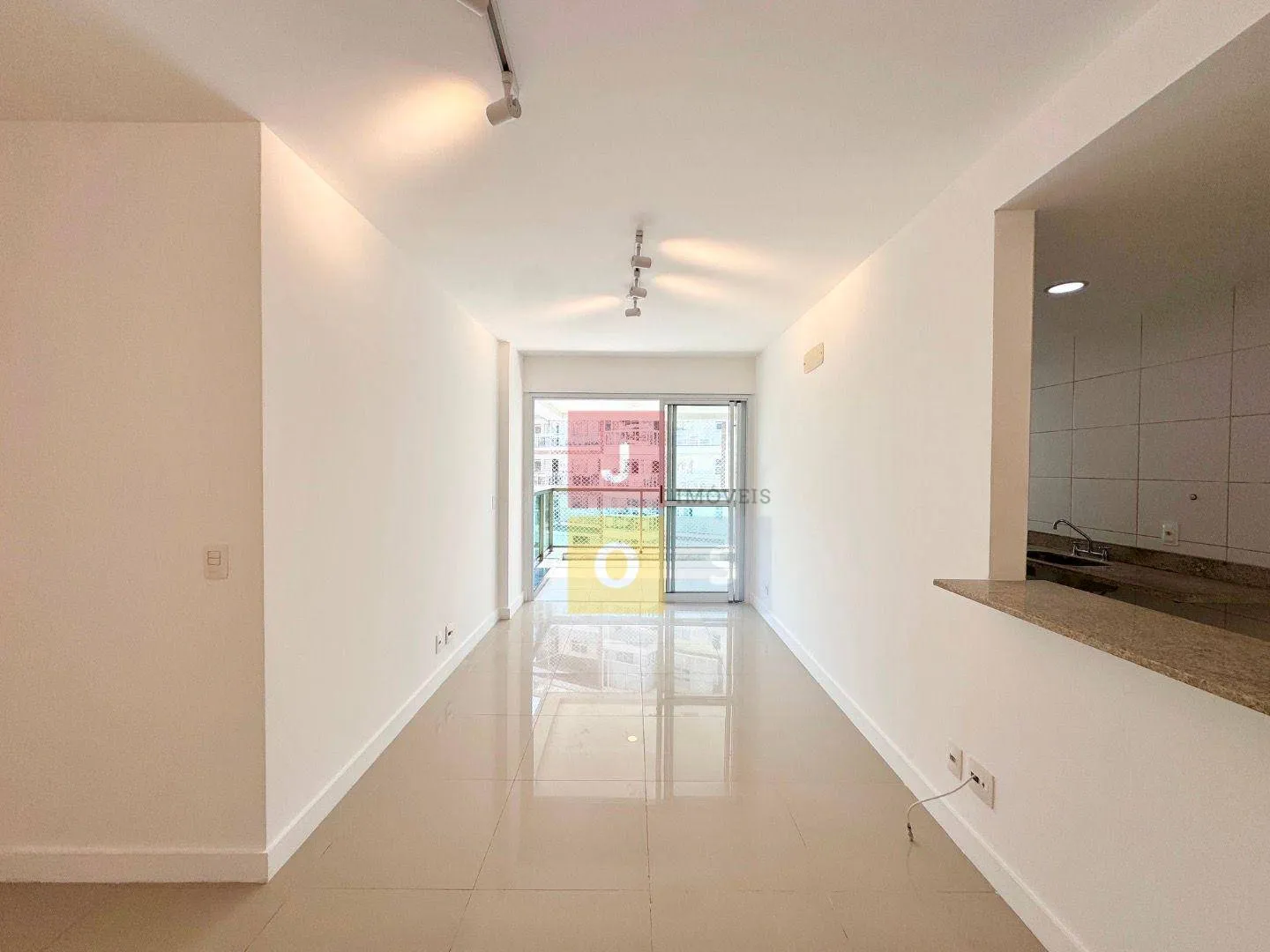 2-bedroom apartment with 2 bathrooms, 72 m² — photo 11