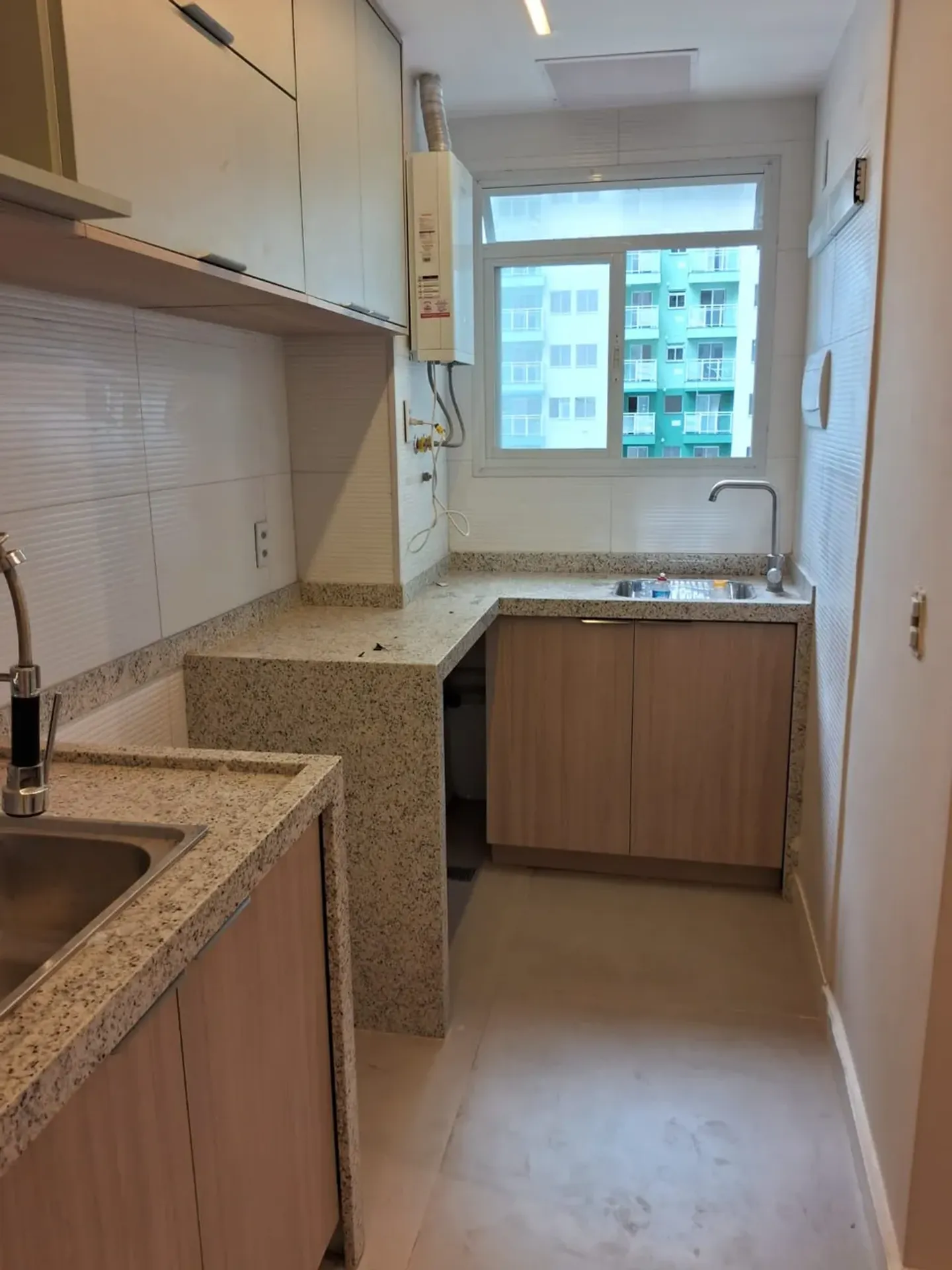2-bedroom apartment in a building with a sauna — photo 12