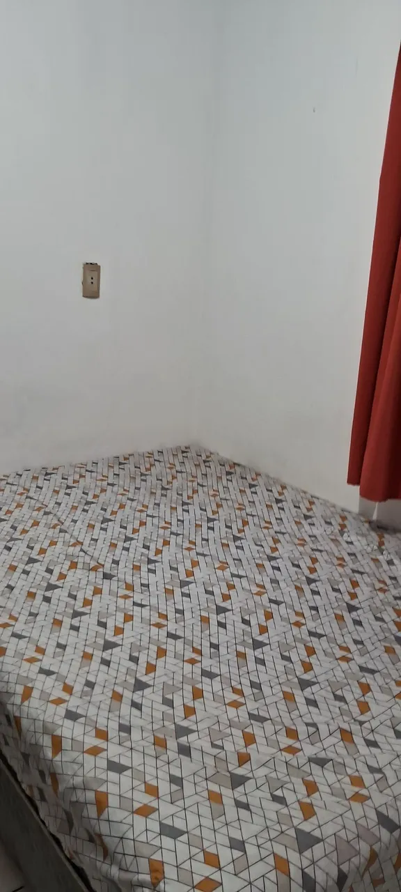Furnished studio with 1 bedroom and a gas stove kitchen — photo 5