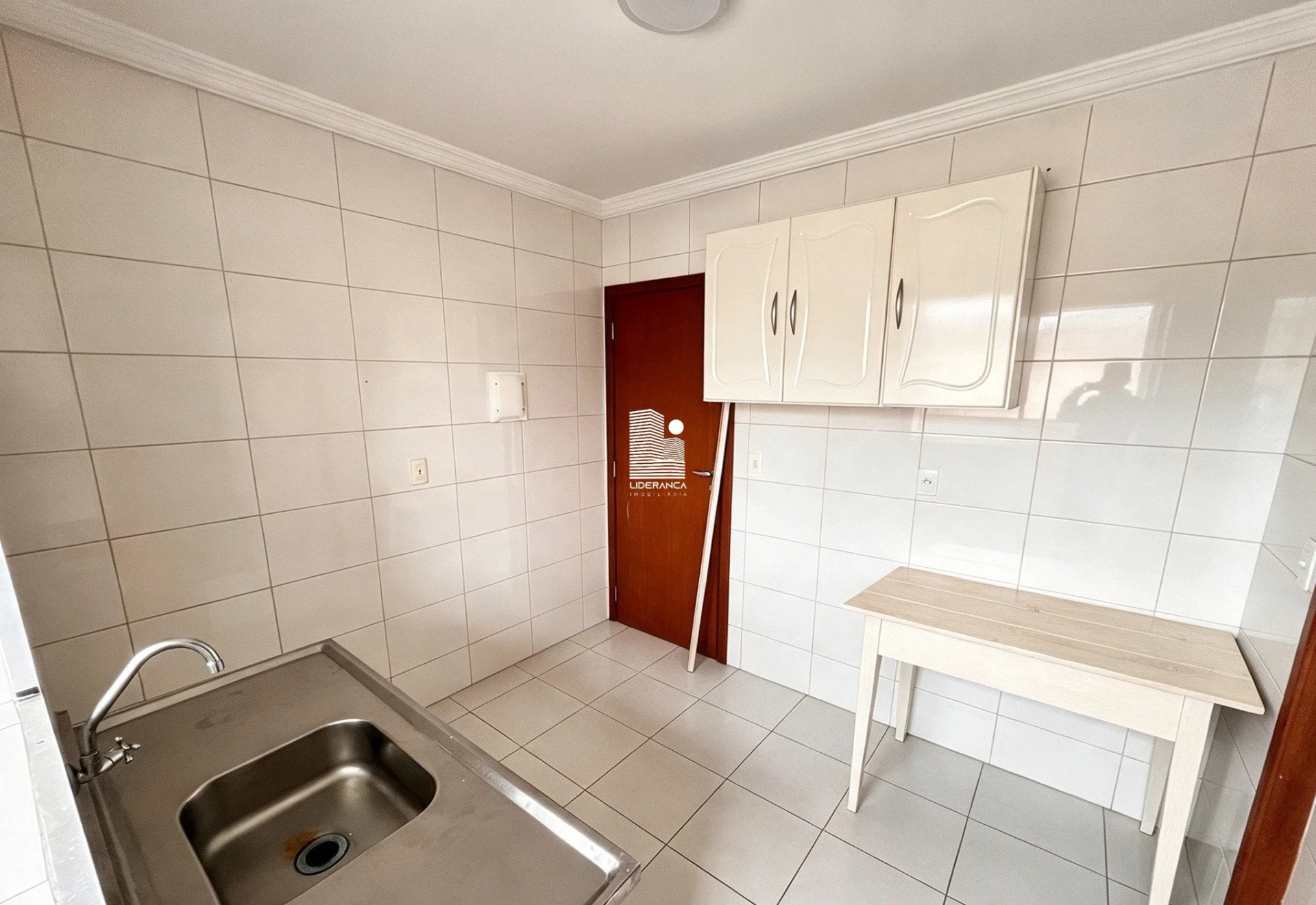 Квартира: 2 спальни, 64 м²