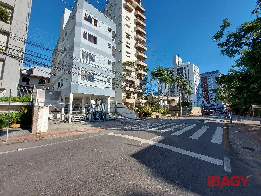 Apartamento com 2 quartos e sacada de 55 m² — photo 17