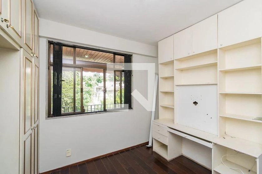 Home office in a 3-bedroom apartment, 116 m² — photo 7