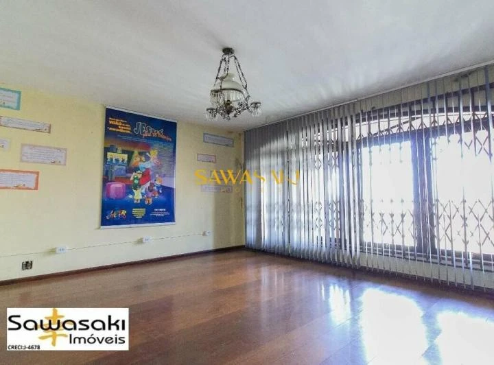 House with 8 bedrooms, 4 en-suites and 459 m² — photo 8