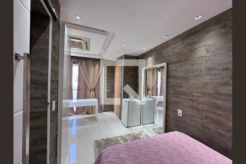 Furnished 3-bedroom apartment with 200 m² — photo 44