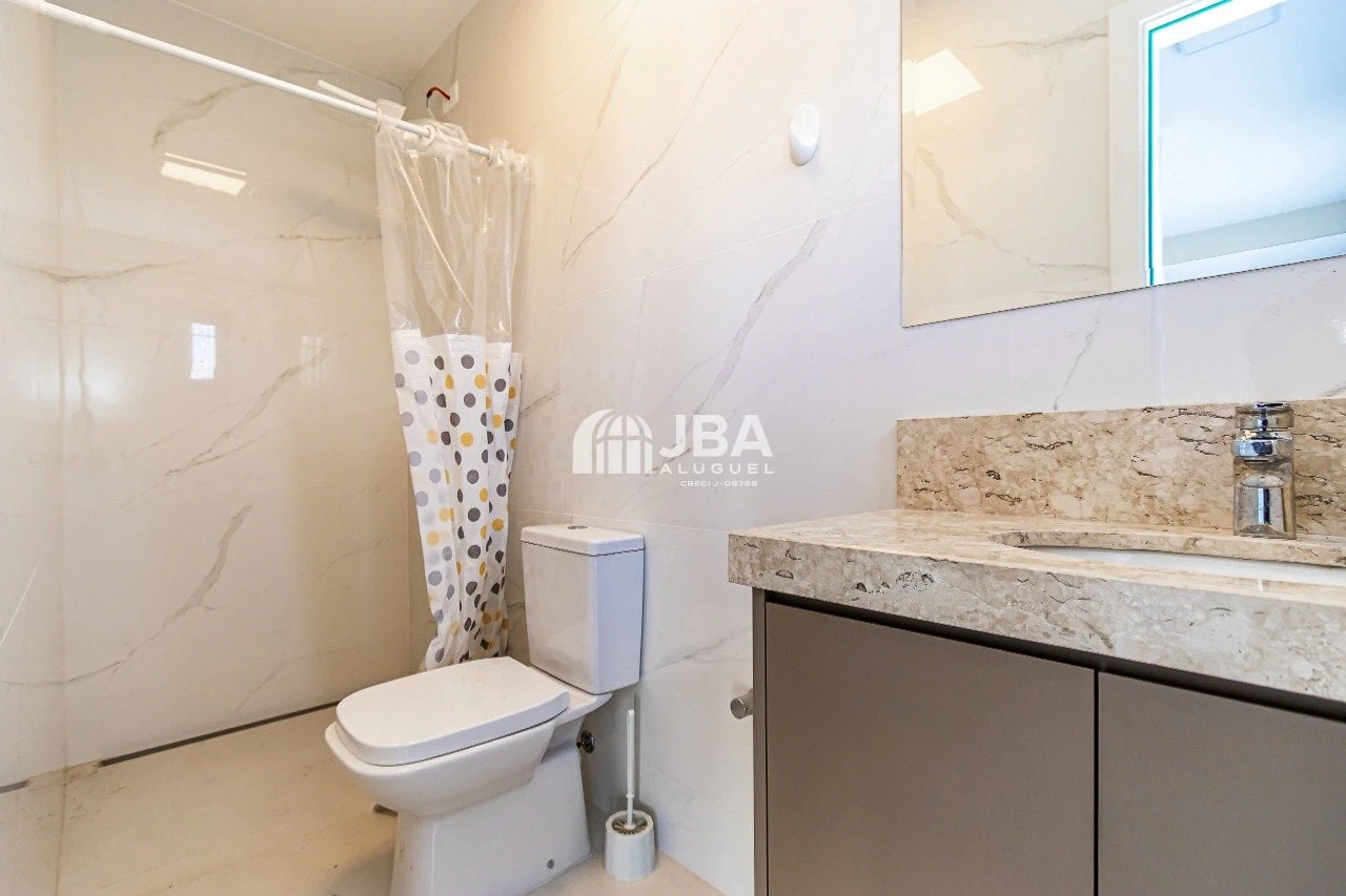 Casa de 125 m² con balcón gourmet y bañera — photo 15