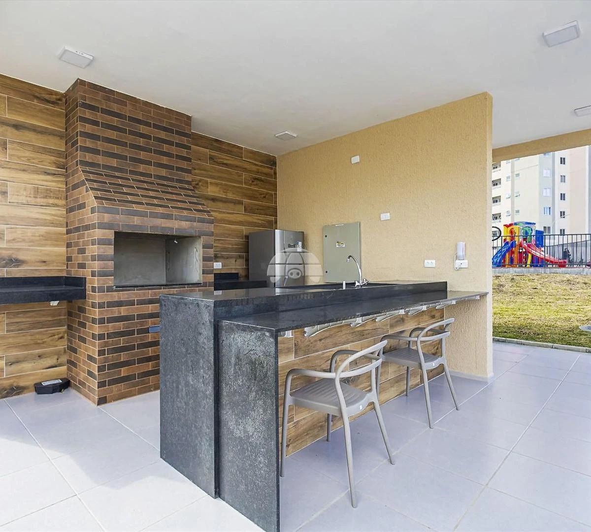 2-bedroom apartment with a home office — photo 31
