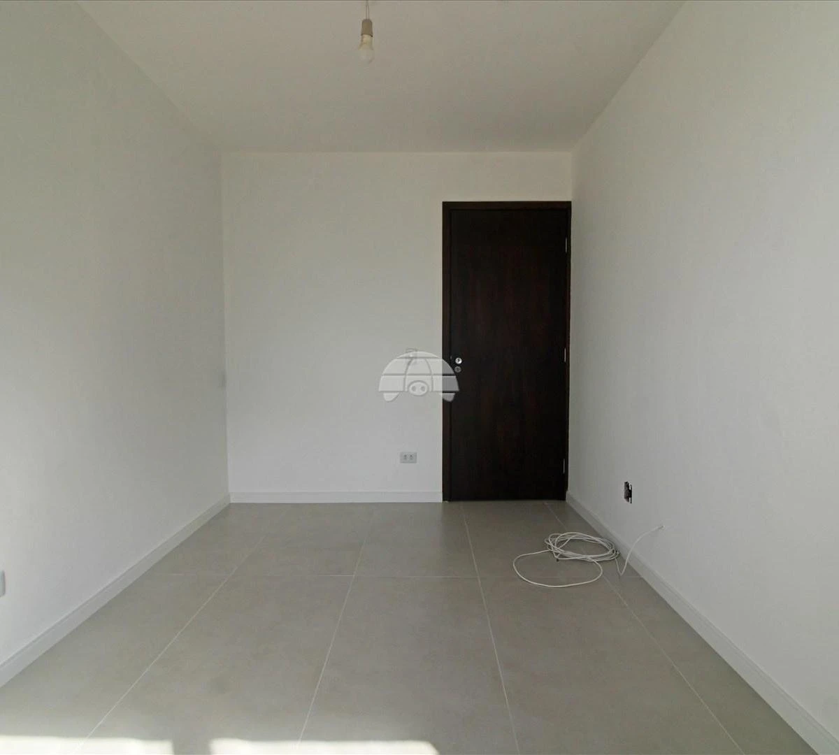One-bedroom apartment with a washing machine in Curitiba — photo 7