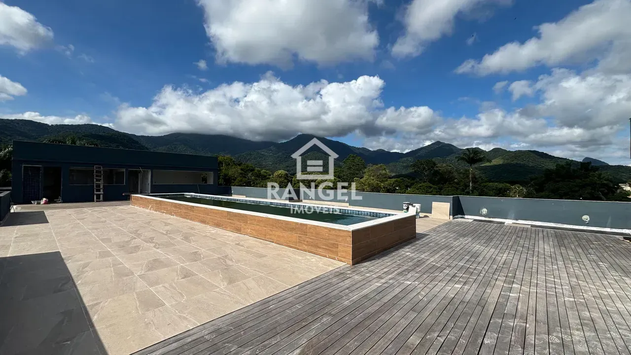 Apartamento sem mobília com 2 quartos e varanda — photo 5