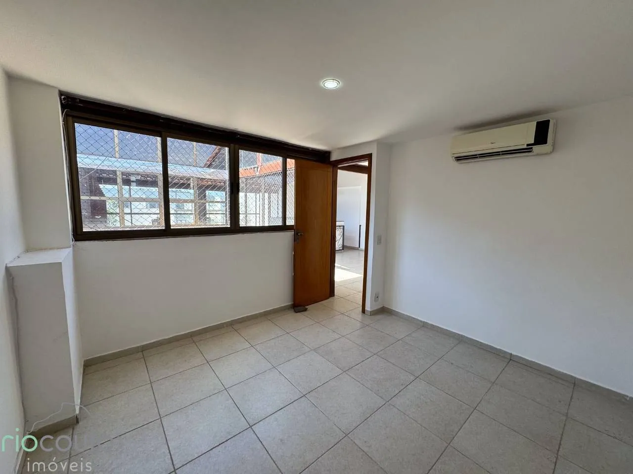 Duplex penthouse with 3 bedrooms and 291 m² terrace — photo 41