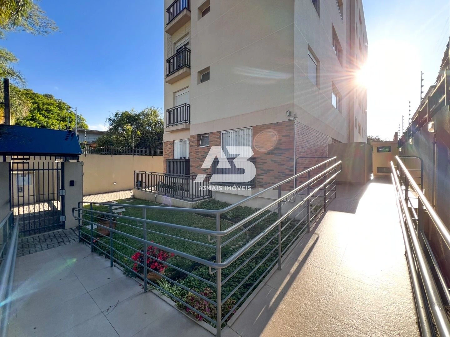Furnished apartment, 64 m², with a washing machine — photo 14