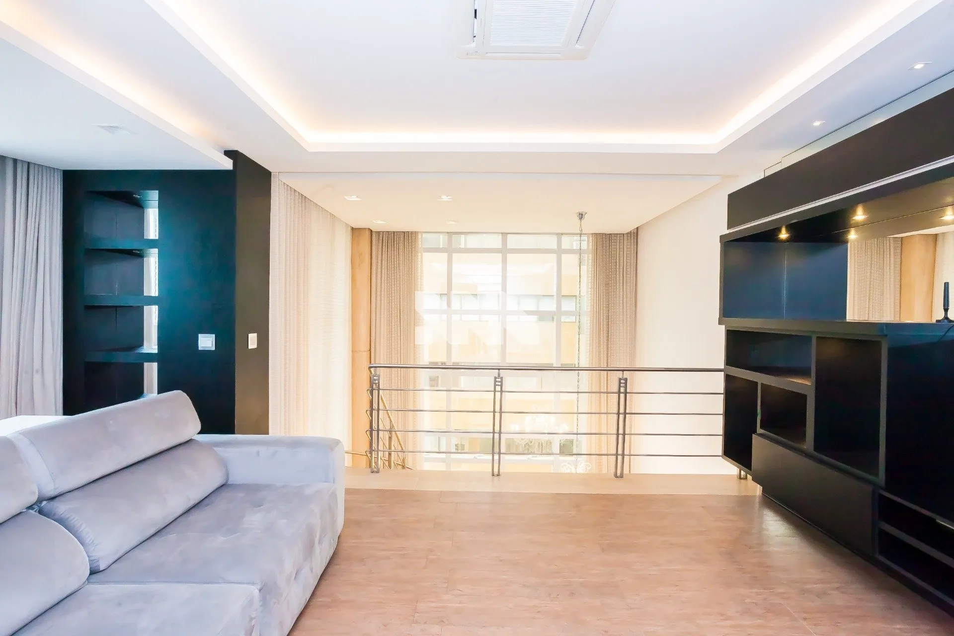 Furnished 154 m² apartment on the 9th floor — photo 16