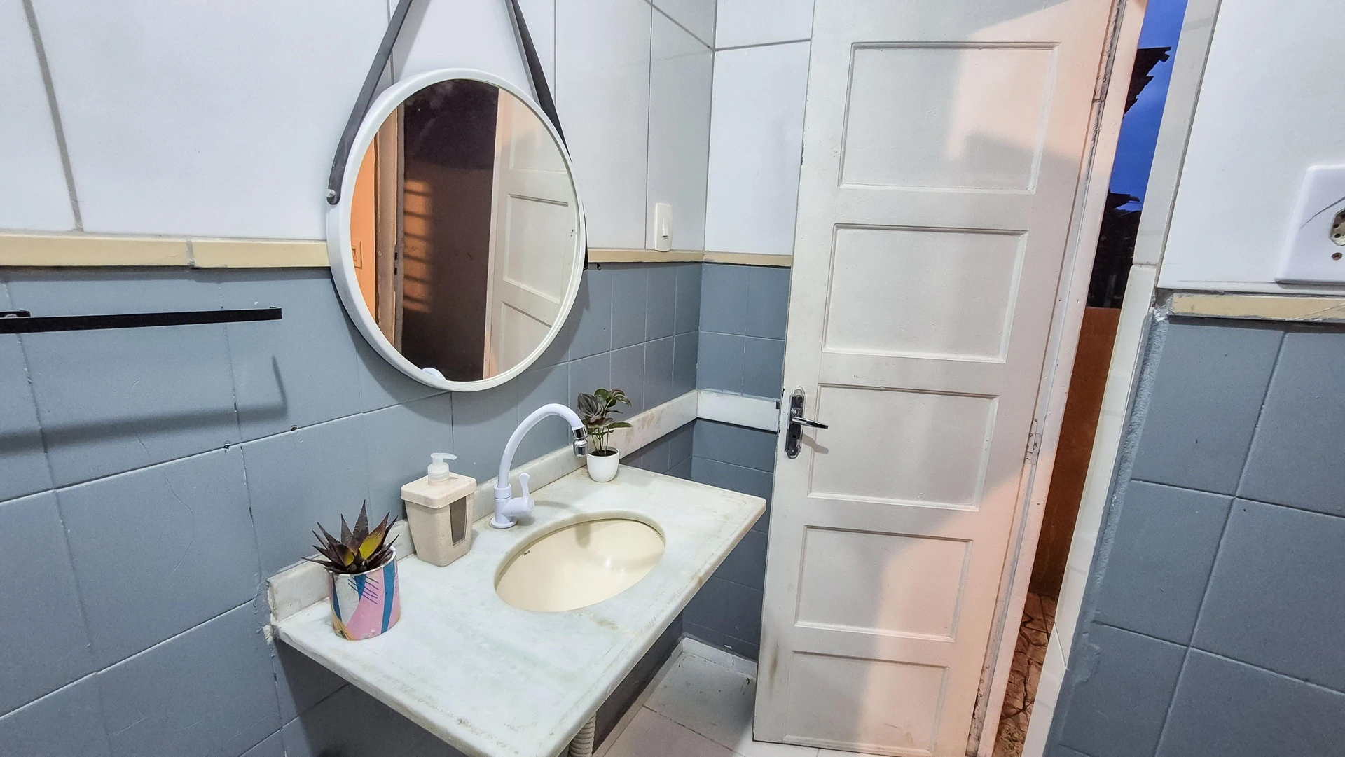 Furnished house, 99 m², with a washing machine — photo 41