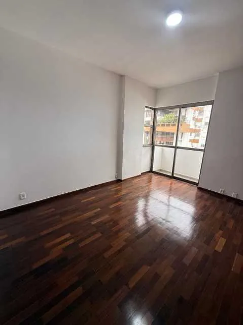 4-bedroom apartment with 4 bathrooms and 3 parking spots — photo 8