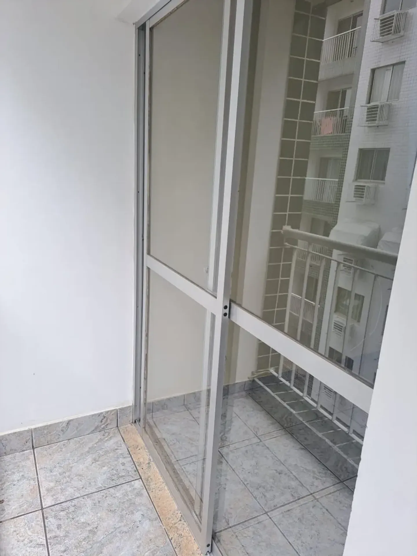 50 m² apartment with 2 bedrooms and a private garden — photo 3