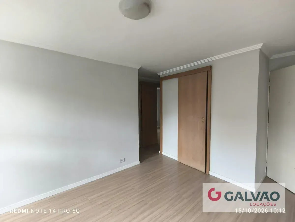 Home office in a 3-bedroom apartment, 49 m² — photo 7