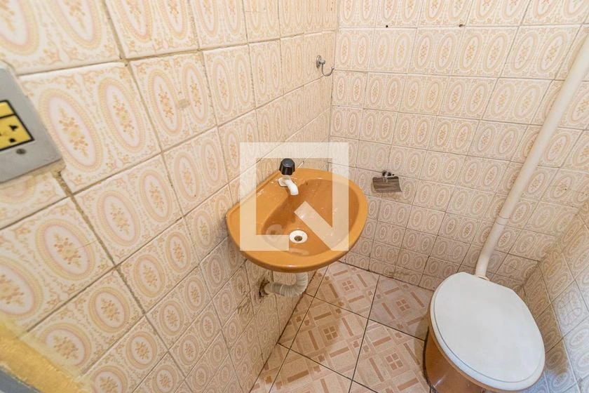 House for rent with no parking, 2 bedrooms and 52 m² — photo 2