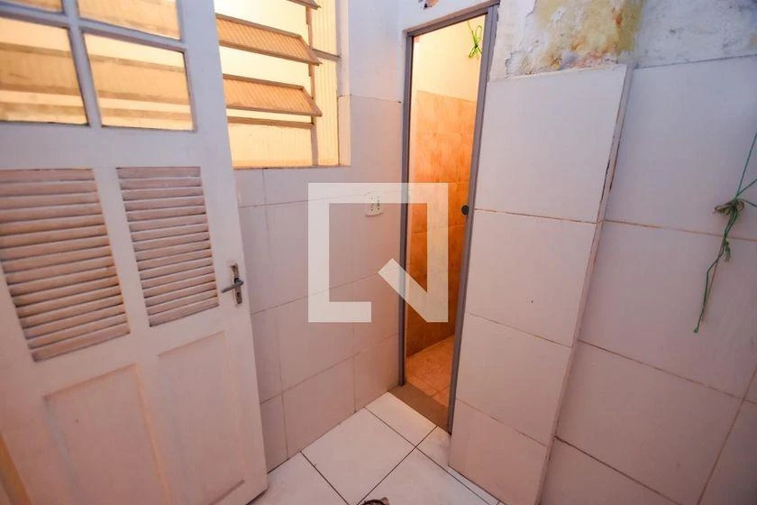 Unfurnished 40 m² apartment with 1 bedroom — photo 25