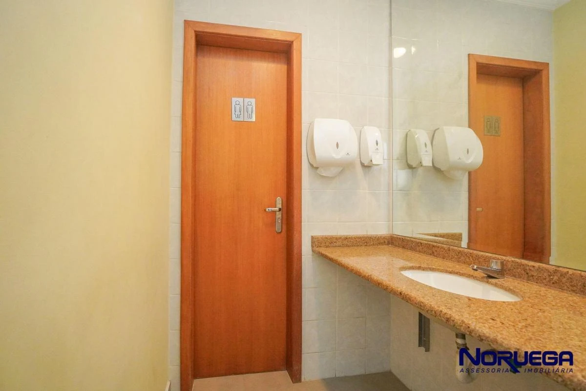 Квартира з 3 спальнями та пральною машиною — photo 19