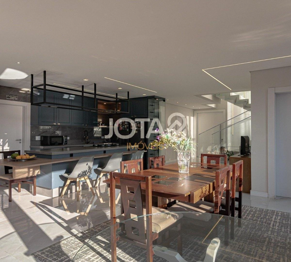 Мебльований будинок 283 м² з відкритою кухнею — photo 25