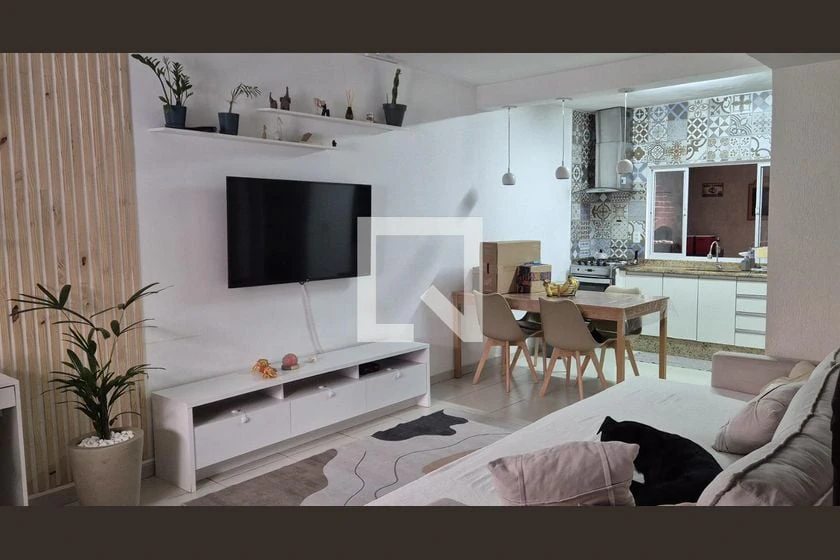 Furnished studio, 30 m², with a washing machine — photo 17