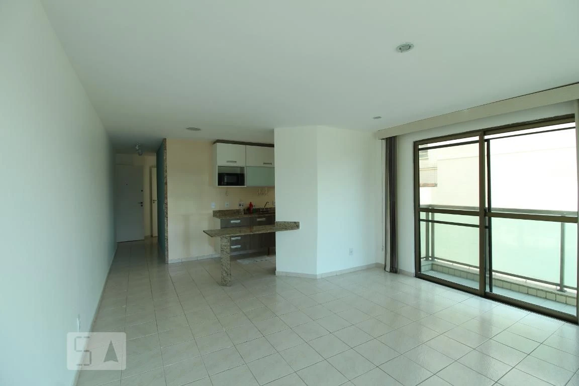 2-bedroom apartment with balcony and 2 parking spots — photo 2