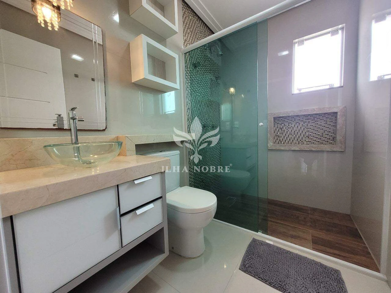 3-bedroom house with a grill on the balcony in Florianópolis — photo 11