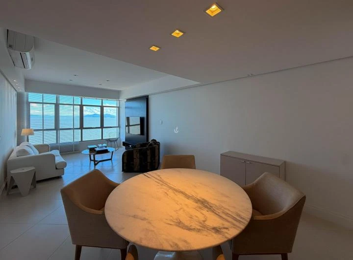 Apartamento sin amueblar con 3 dormitorios y 173 m² — photo 8