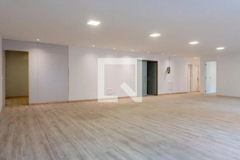 Apartamento de 2 habitaciones con 170 m² y 2 plazas — photo 12