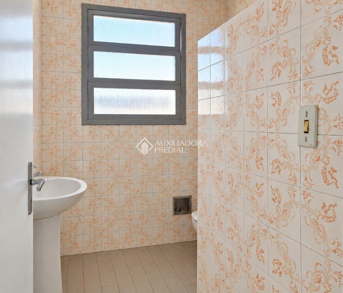 One-bedroom house, 400 m² — photo 16