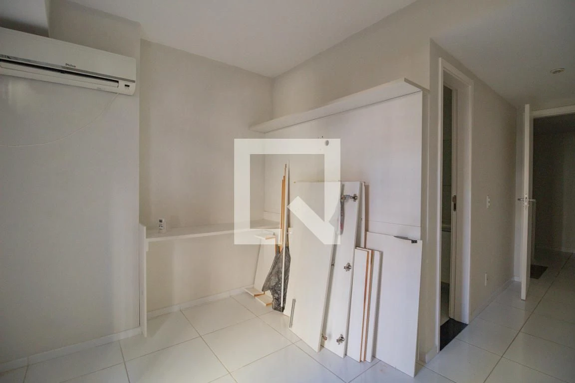 Furnished apartment, 75 m², with a walk-in closet — photo 30