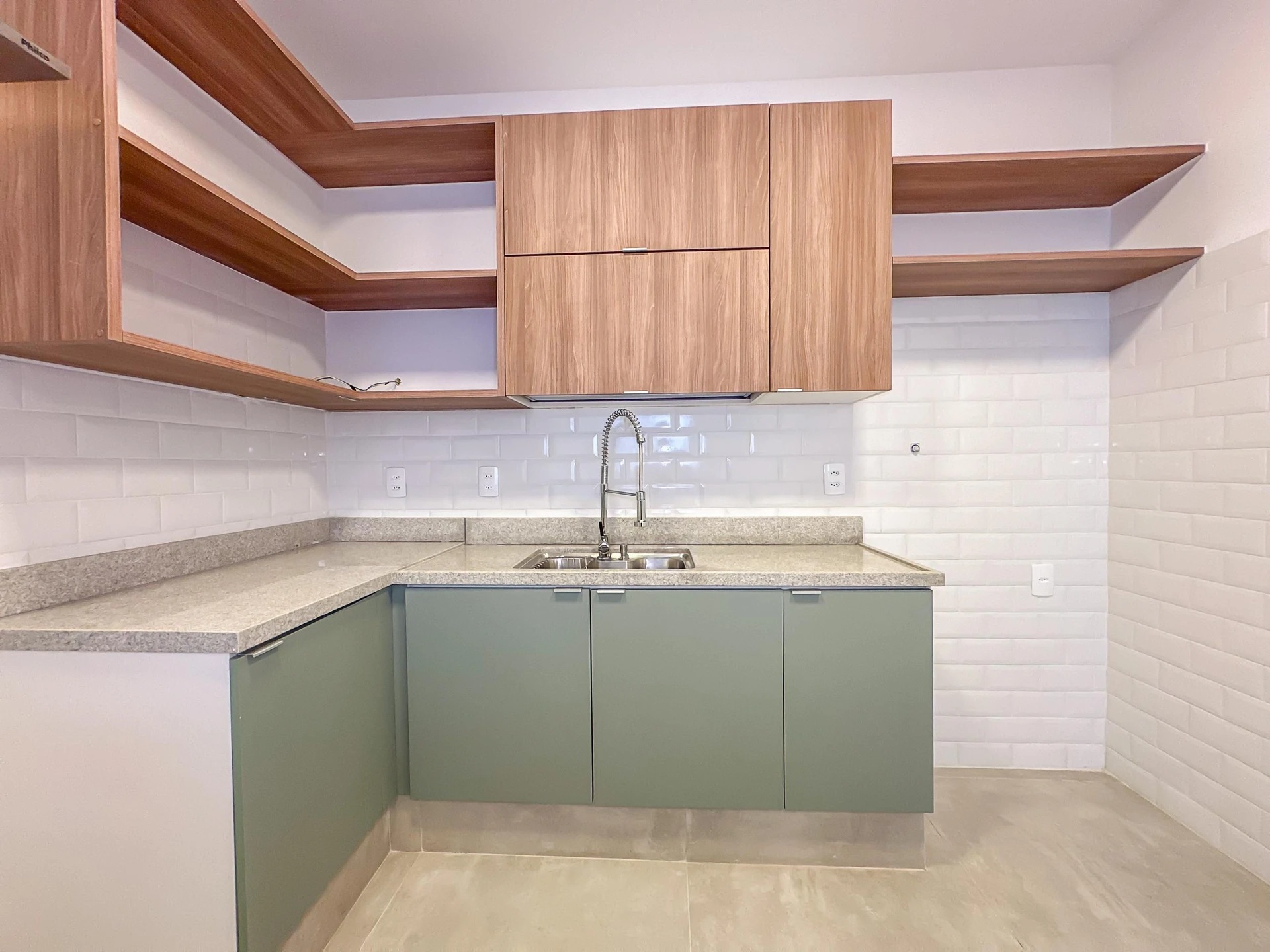 Casa com 3 quartos, sendo 1 suíte, e 1 vaga — photo 3